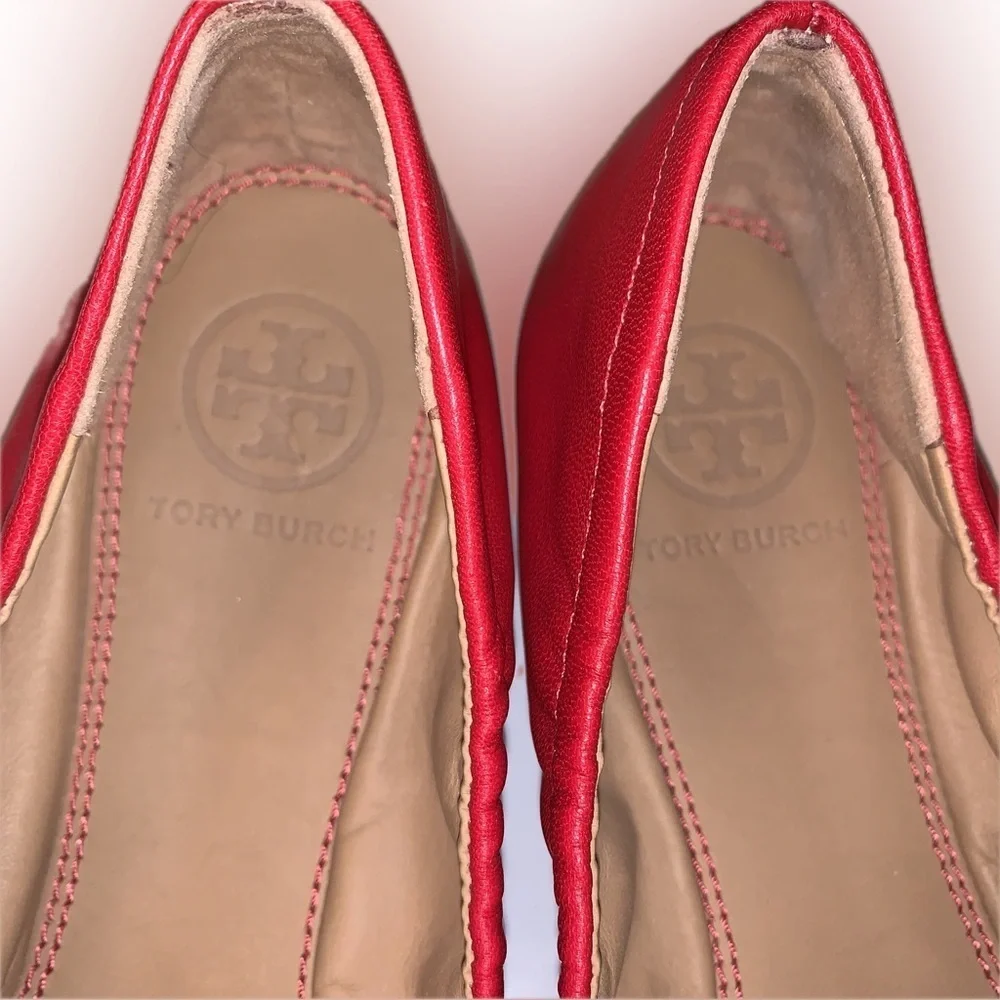 Tory Burch Minnie Toe Cap Red Azalea Pink Napa Leather Ballet Flats Gold Logo 6M